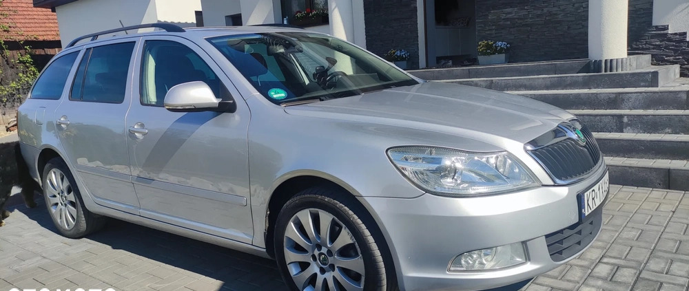 Skoda Octavia cena 27500 przebieg: 270000, rok produkcji 2012 z Piekary Śląskie małe 137